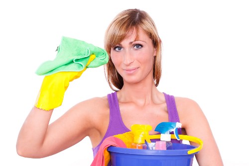 Kitchen and bathroom deep clean in E14 property